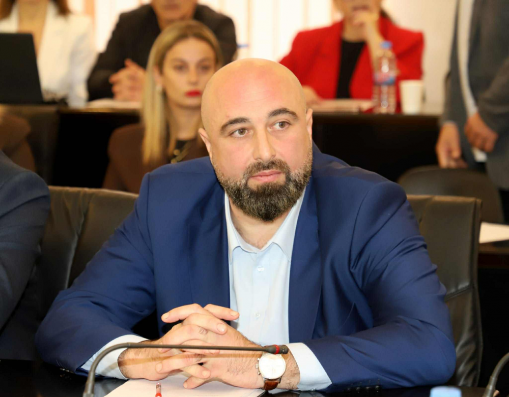 ქუთაისის საკრებულოს თავმჯდომარე გიორგი ჭიღვარია გახდა
