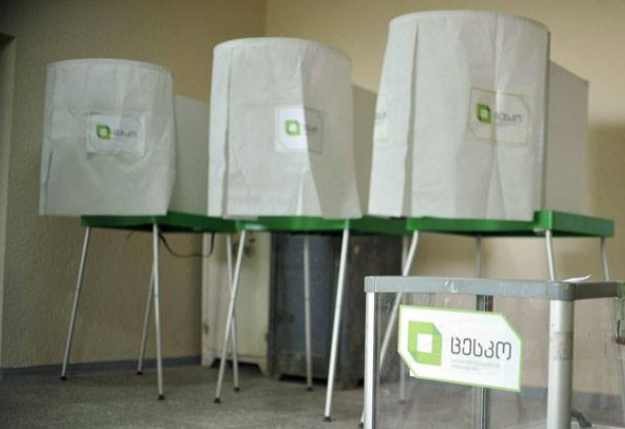 პარლამენტის არჩევნებზე ხმის მიცემა მხოლოდ საქართველოს სახელმწიფო საზღვრებში იქნება შესაძლებელი - პაპუაშვილი