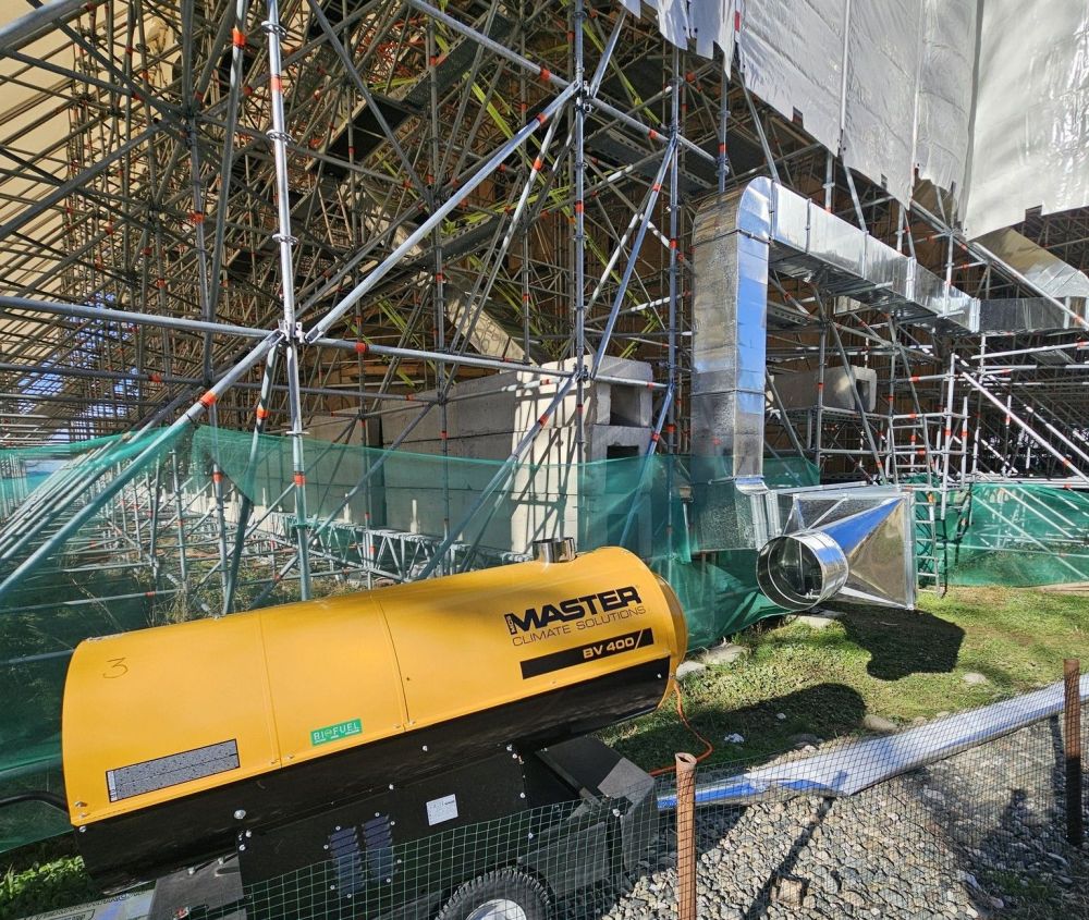 დროებით გადახურვაზე გათბობის სისტემის მონტაჟი - რა სამუშაოები მიმდინარეობს გელათში