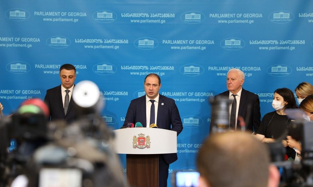 „2020 წლის 31 ოქტომბრის პარლამენტის არჩევნები კანონმდებლობის სრული შესაბამისობით ჩატარდა“ -გივი მიქანაძე