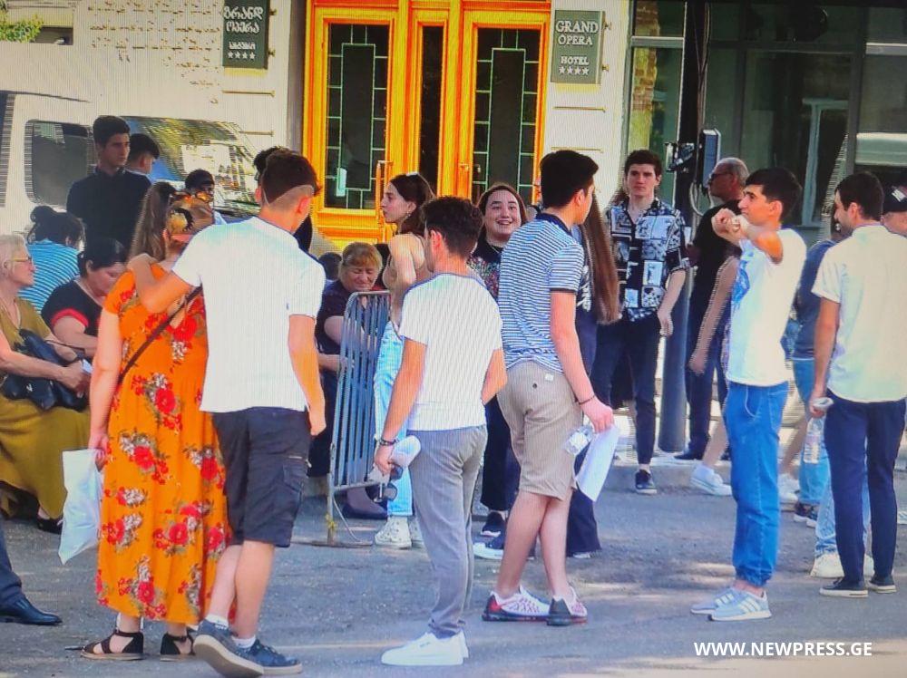 სურსათზე და უალკოჰოლო სასმელებზე, წყალზე, ელექტროენერგიასა და ბუნებრივ აირზე ფასებმა მოიმატა – საქსტატი