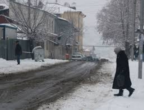 ინტენსიური თოვის  გამო  საავტომობილო გზებზე შეზღუდვებია