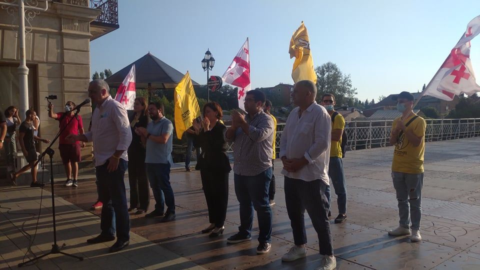 “ლელომ” ქუთაისის დეპუტატობის კანდიდატი ანა ნაცვლიშვილი წარადგინა