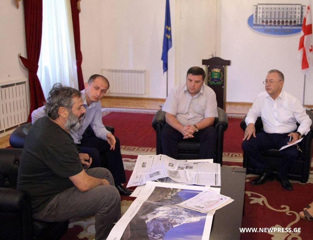 ქუთაისელმა მთასვლელმა ჰიმალაის მთები დალაშქრა