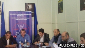 შრომის კოდექსის შეცვლის მოთხოვნით მუშები პარლამენტთან აქციას გამართავენ