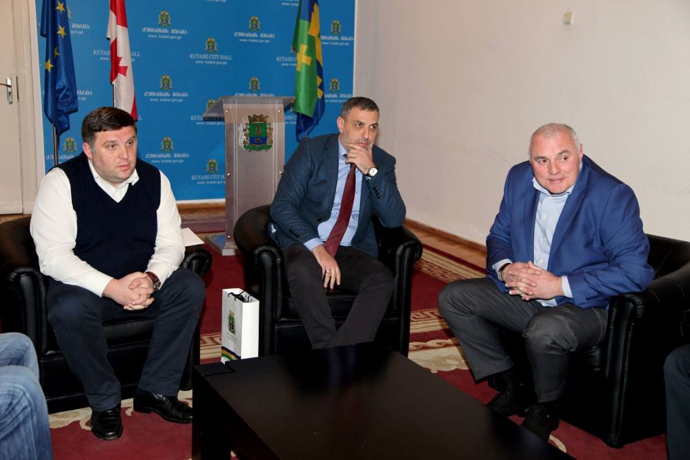 ქუთაისში სპორტის  დამსახურებულ ოსტატს იუბილე მიულოცეს
