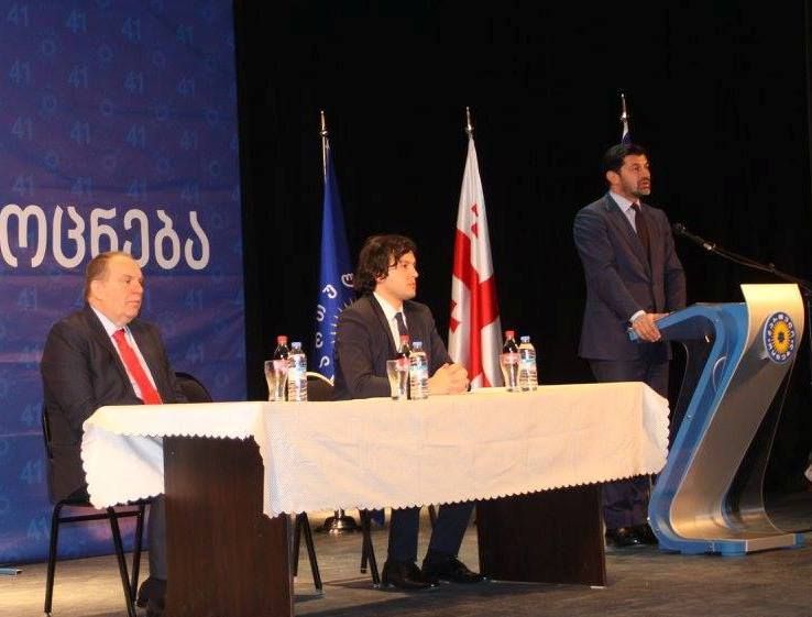 “მომავალ პარლამენტში  მსახიობებსა და სპორტსმენებს არ იხილავთ”