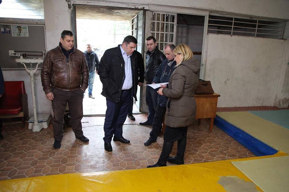 ქუთაისის მერია # 17 სპორტსკოლის  რეაბილიტაციისათვის ტენდერს გამოაცხადებს