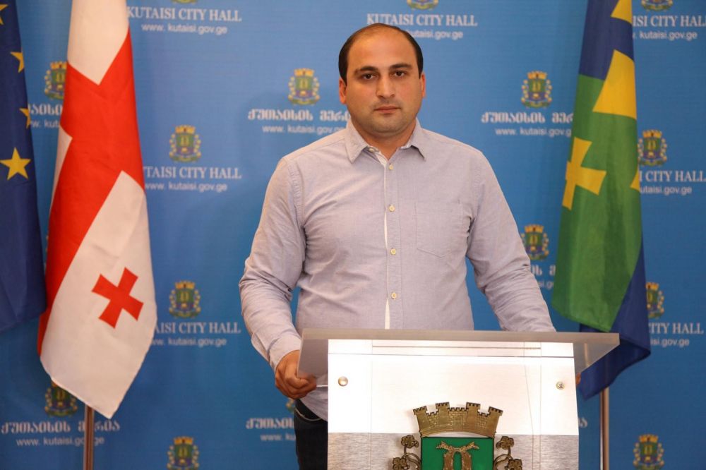 “მოვუწოდებთ პაატა ბურჭულაძეს, მოაწესრიგოს წლების წინ მიტოვებული ტერიტორია”