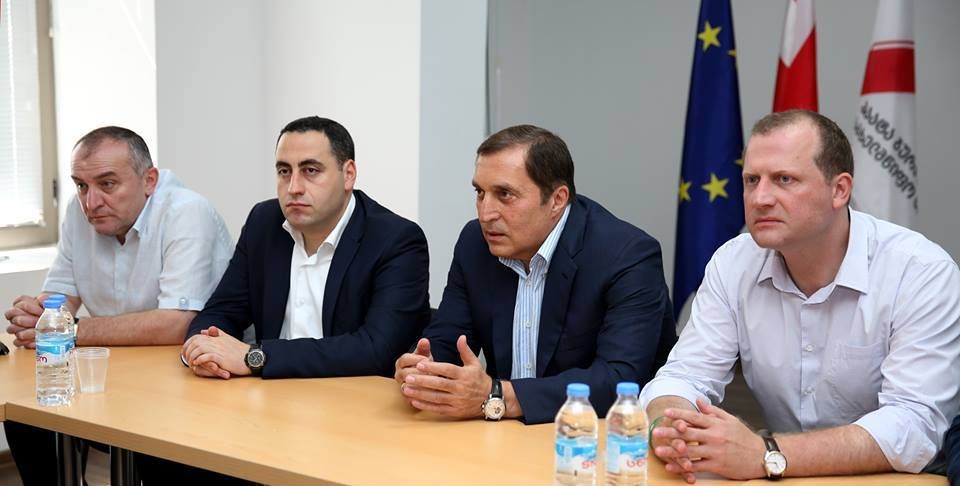 პაატა ბურჭულაძის  კოალიციამ  რეგისტრაცია “გირჩის” გარეშე გაიარა