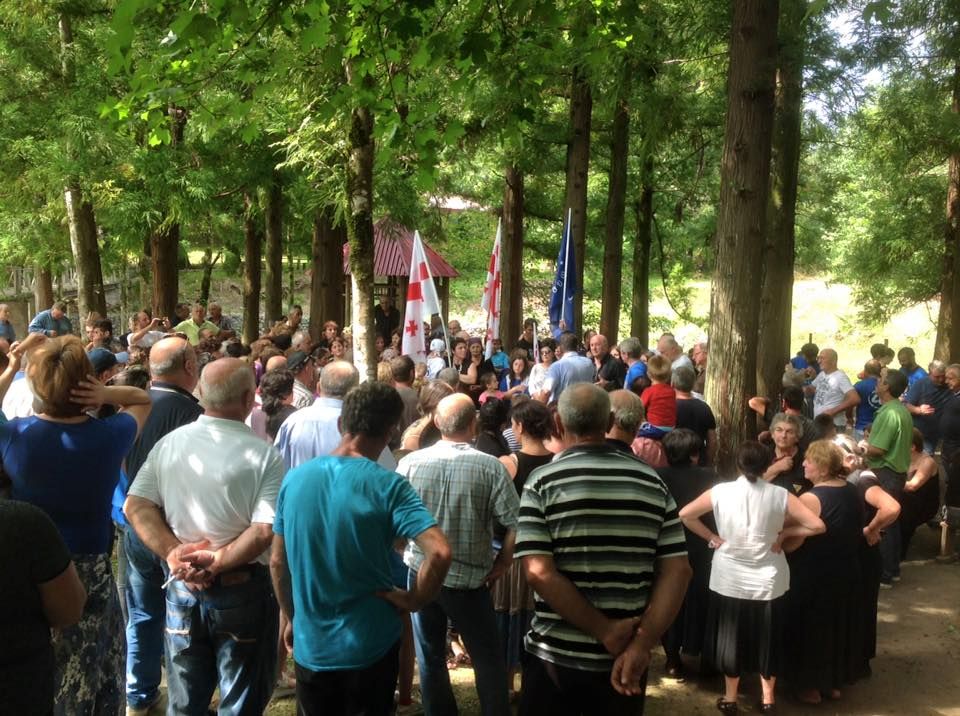 თემურ ჭკუასელი მოსახლეობასთან შეხვედრებს აგრძელებს(R)