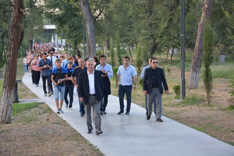 პაატა მხეიძემ ამომრჩევლებთან შეხვედრები დაიწყო (R)