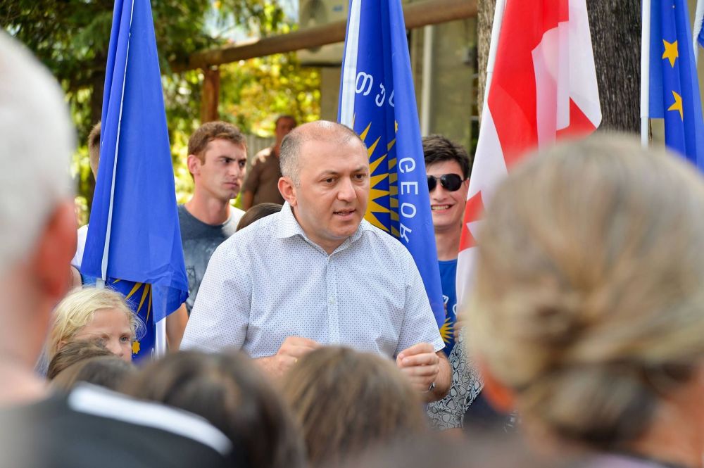 გრიგოლ ლილუაშვილი  მოსახლეობასთან შეხვედრებს აგრძელებს(R)