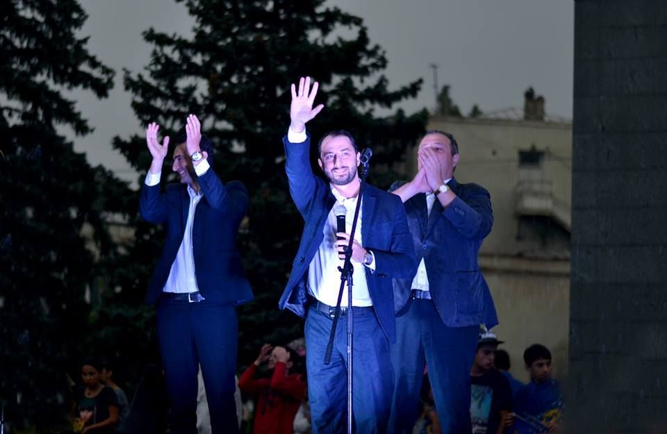 ირაკლი მეზურნიშვილი:” ჩემი პრიორიტეტი თქვენი კეთილდღეობაა”(R)