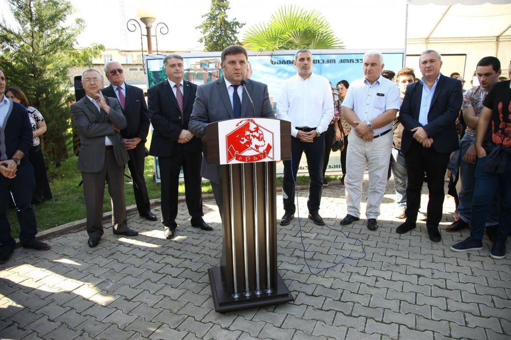 წერეთლის  უნივერსიტეტში  საბიბლიოთეკო კორპუსის პროექტის პრეზენტაცია გაიმართა