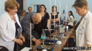 ლაბორატორია საბუნებისმეტყველო საგნებით  დაინტერესებისთვის