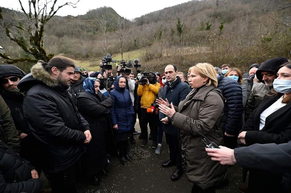 “დაგაგვიანდათ ბატონებო, სპეცრაზმმა ორჯერ მოგასწროთ”- რიონის ხეობის მცველები მინისტრებს