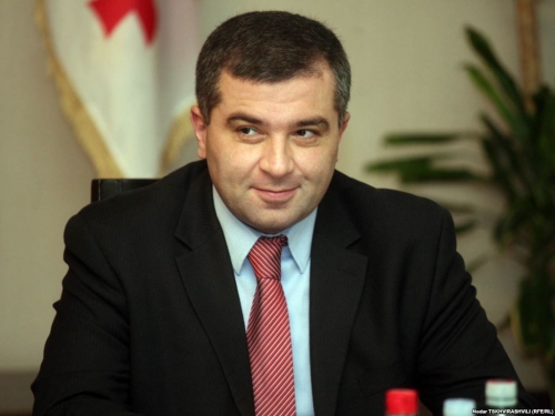 ,,ნაციონალური მოძრაობა” პრეზიდენტთან შეხვედრას მოითხოვს