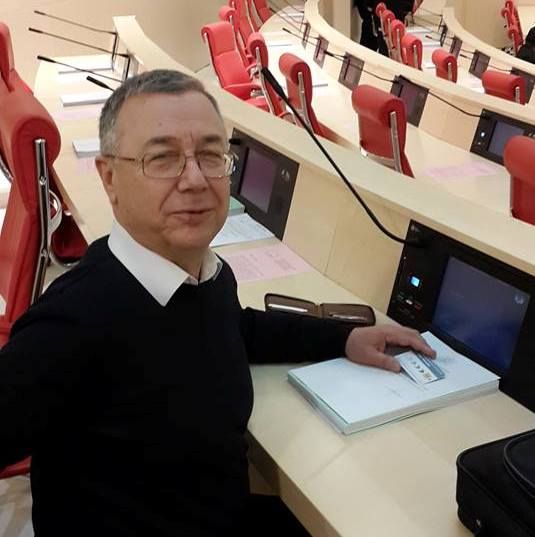 “ქართული ოცნების” მშენებლობის პროცესი ხელოვნურად ჭიანურდება?