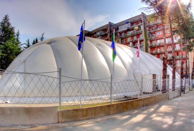 შეიცვლის თუ არა ადგილს ქუთაისის “ყინულის მოედანი”?