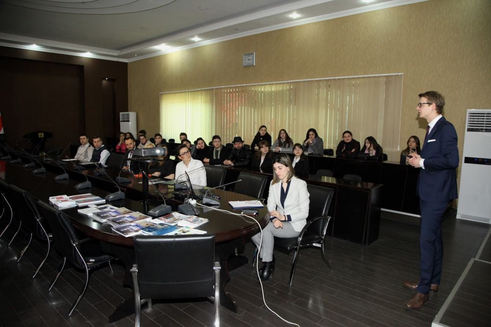 ქუთაისისა და პოზნანის უნივერსიტეტებს შორის გაცვლითი პროგრამები იგეგმება