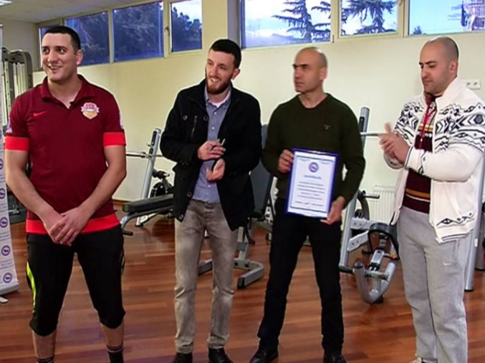 ქართველმა პოლიციის მაიორმა თავისი მსოფლიო რეკორდი გააუმჯობესა