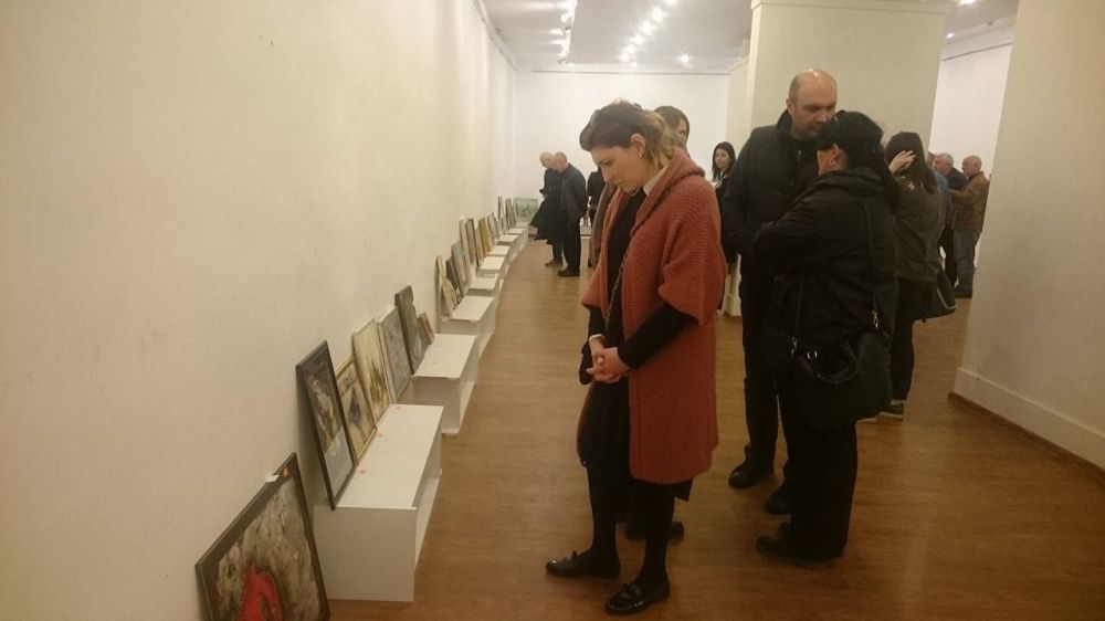 ქუთაისელი მხატვრები კოლეგის გადასარჩენად გაერთიანდნენ [PHOTO]