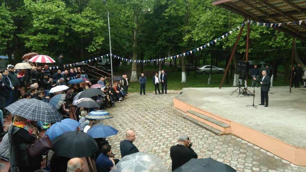 ოპოზიციური პარტიები  ქუთაისში საკონსტიტუციო ცვლილებებს  განიხილავენ