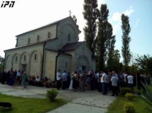 განმუხურსა და ანაკლიაში 20-30 აგვისტოს წირვა-ლოცვა ყოველდღიურად ჩატარდება