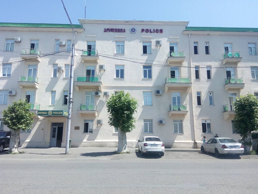 ქუთაისში დვალიშვილების ოჯახი სამართალდამცველებს ზეწოლაში ადანაშაულებს