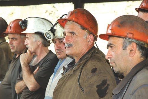 ტყიბულში გაფიცულ მაღაროელებს ხელფასების მომატებაზე უარი უთხრეს