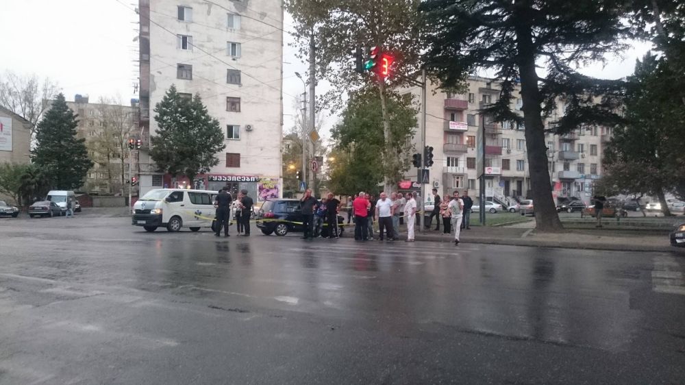 ქუთაისში, გამსახურდიას ქუჩაზე ავტოსაგზაო შემთხვევა მოხდა