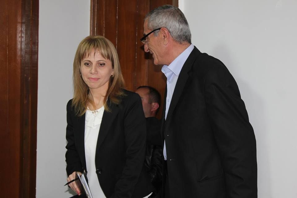 თერჯოლაში, ხარაგაულსა და ტყიბულში საკრებულოს თავმჯდომარეებად ქალი კანდიდატები აირჩიეს
