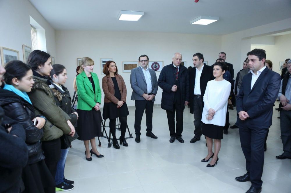 იუსტიციის მინისტრი ქუთაისში გამოფენას  გახსნის