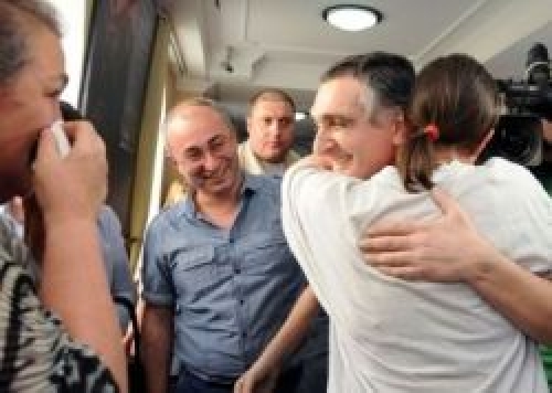 “კაბელების საქმეზე” ბრალდებულები  გაათავისუფლეს