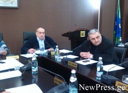 ქუთაისის საკრებულოს თავმჯდომარემ სხდომის წაყვანაზე უარი განაცხადა
