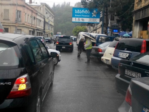 ქუთაისში პარკირების ადგილებზე გამოცხადებული აუქციონი, შესაძლოა, ისევ ჩაიშალოს