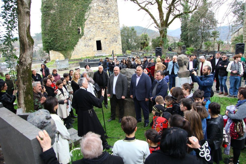 ქუთაისში ვასილ ამაშუკელის ხსოვნას პატივი მიაგეს