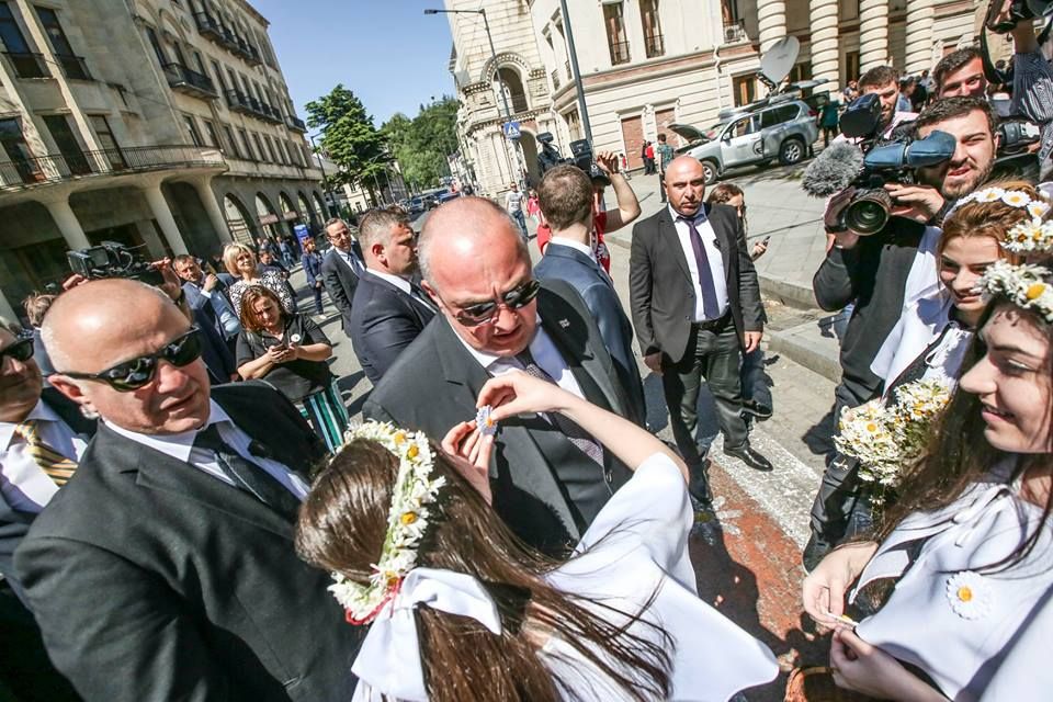 “მშვენიერი განწყობაა დღეს, ეს ზეიმი კი, ამ ქალაქის ლამაზი სიმბოლოა”