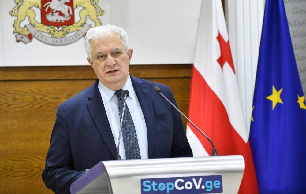 სკოლებში სწავლა განახლდება, თუ დადებითობის მაჩვენებელი 4%-ს ჩამოცდება და სკოლაში მომუშავე პერსონალის 80% აიცრება- ამირან გამყრელიძე