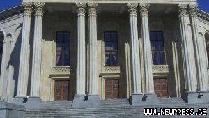 მესხიშვილის თეატრის მმართველის ადგილსამყოფელი ამ დრომდე არ ხმაურდება