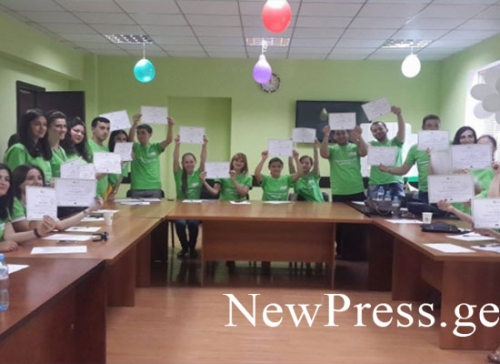 “საარჩევნო განვითარების სკოლა 2015”- ის სასწავლო კურსი დასრულდა