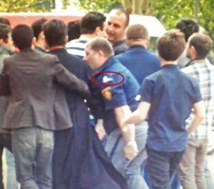 ნასვამ მდგომარეობაში მყოფმა სასულიერო პირმა ზესტაფონში პოლიციელთან იჩხუბა