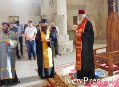 პირი არ მომაღებინოთ – რითი დაემუქრა მეუფე კალისტრატე სინოდს