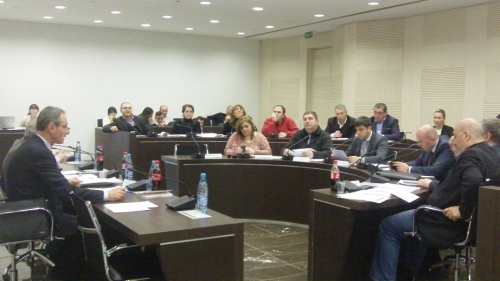 პარლამენტი პრეზიდენტისათვის დაზვერვის ჩამორთმევაზე მუშაობს