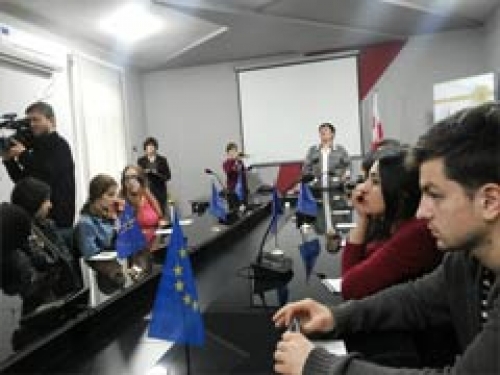 გააგონე შენი ხმა ქალაქს – საინტერესო შეთავაზება ქუთაისელ სტუდენტებს