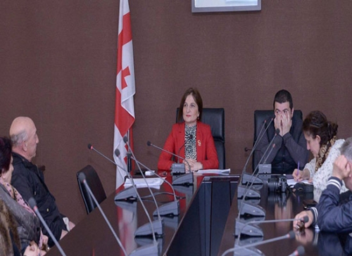 ნატო ქათამაძე ინფრასტრუქტურის სამინიტროს მიმართავს