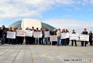მაღაროელთა აქცია პარლამენტთან