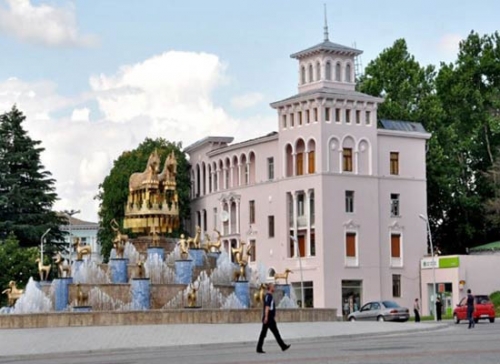 ქუთაისის მერიამ საკუთარ ქალაქში ექსკურსიებისთვის ტურისტულ კომპანიას 12 ათასი ლარი გამოუყო