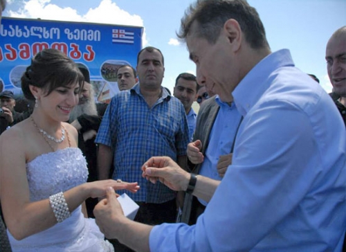 დაარღვია თუ არა კანონი ბიძინა ივანიშვილმა – “სამართლიანი არჩევნები” პროკურატურას მიმართავს